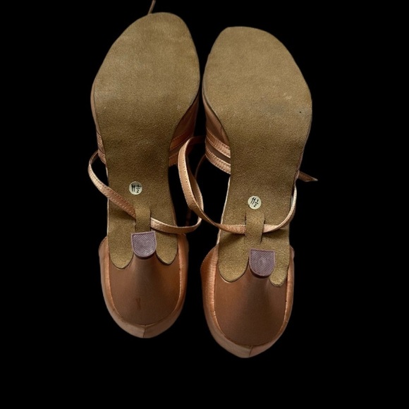 Featherlite Ballroom Dance Shoes Size 11.5 Flesh/Tan Satin & Mesh  2.5” Heel NIB - Picture 6 of 12
